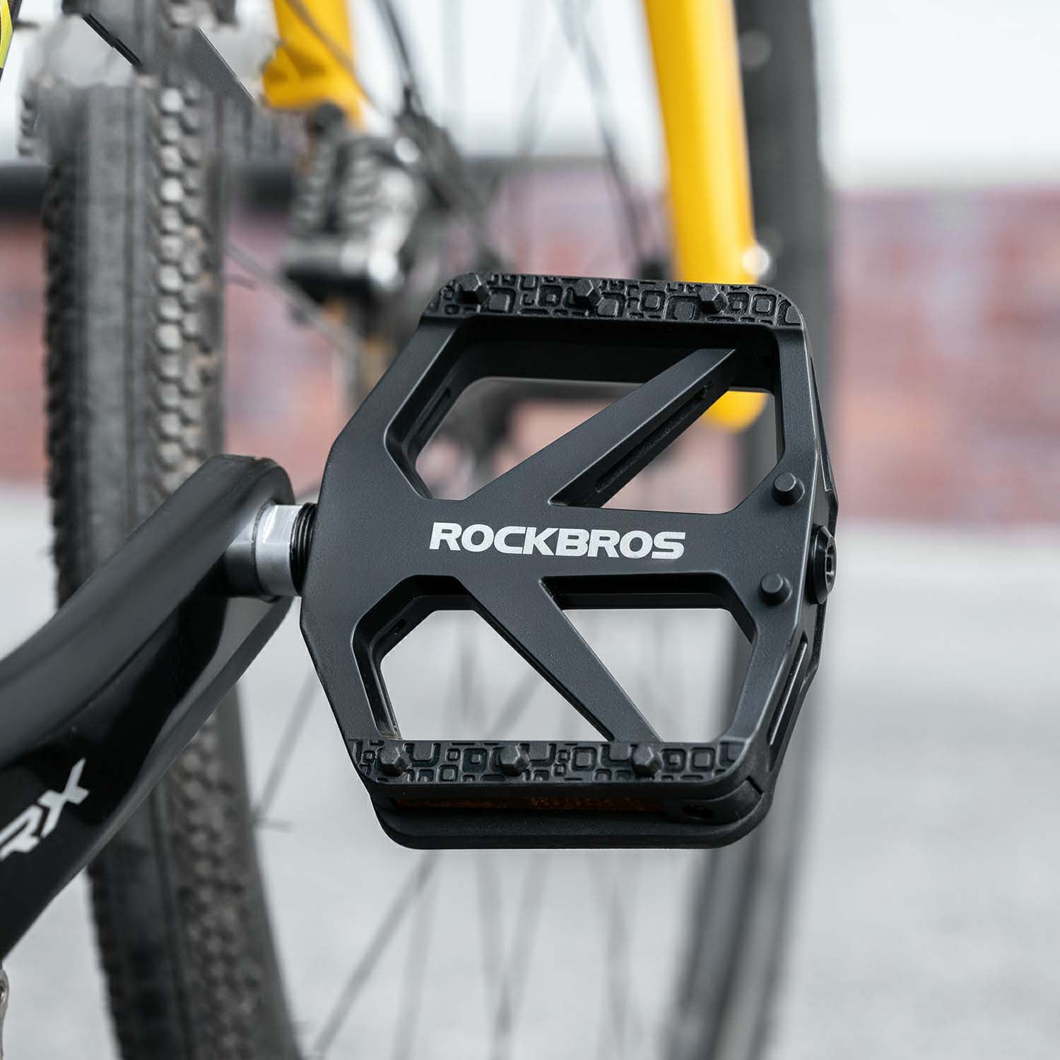BP2602 Wide Platform Nylon Bike Pedals