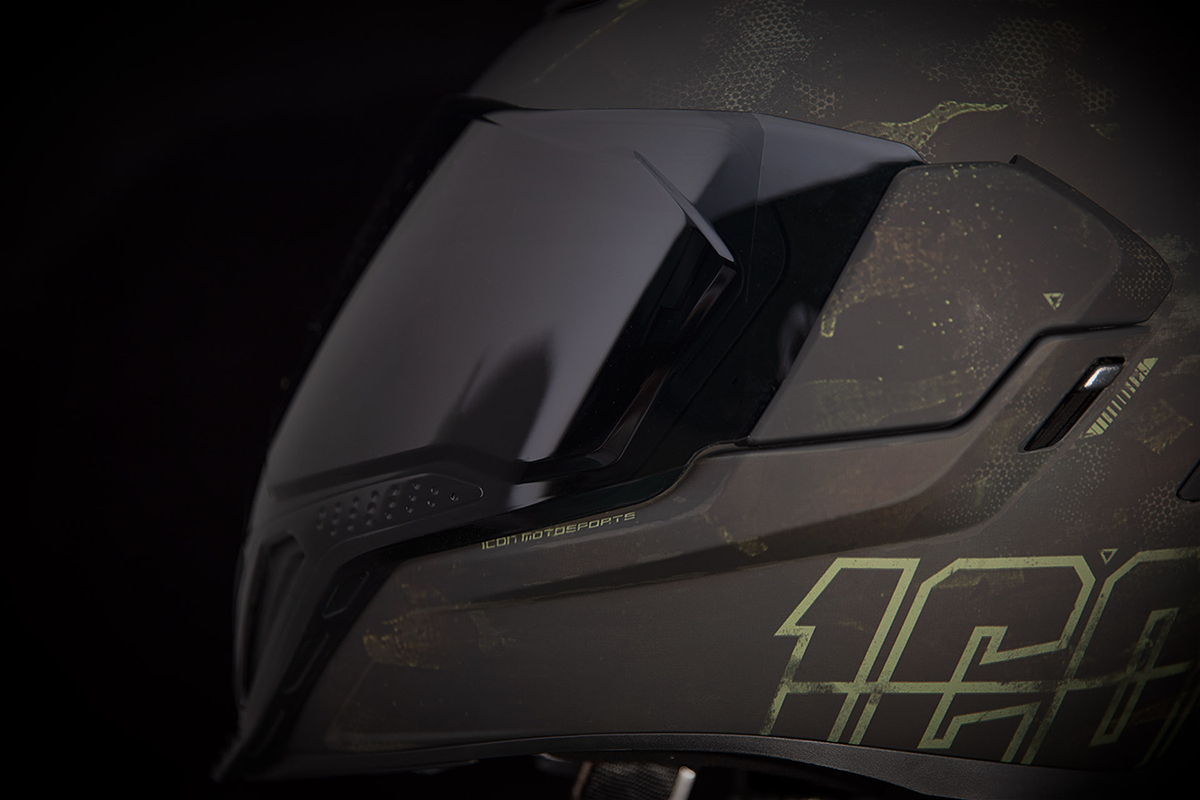 OPEN BOX ICON Airflite™ Helmet - Demo - MIPS® - Black - Medium 0101-14124