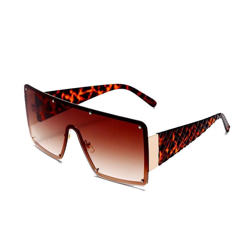Retro Oversized Square Sunglasses Metal Frame UV400 Protection Unisex Retro Big Frame Square Sunglasses - Oversized Unisex Shades  main image 3