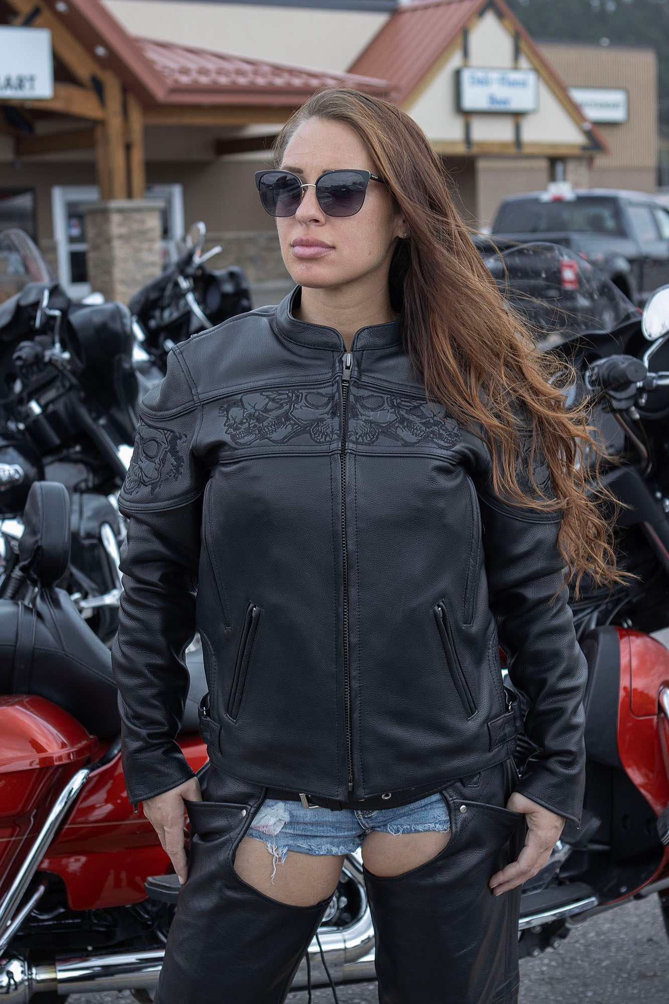 MLL2540 Women's Crossover Black Leather Scooter Jacket w/ Reflective Skull Graphic