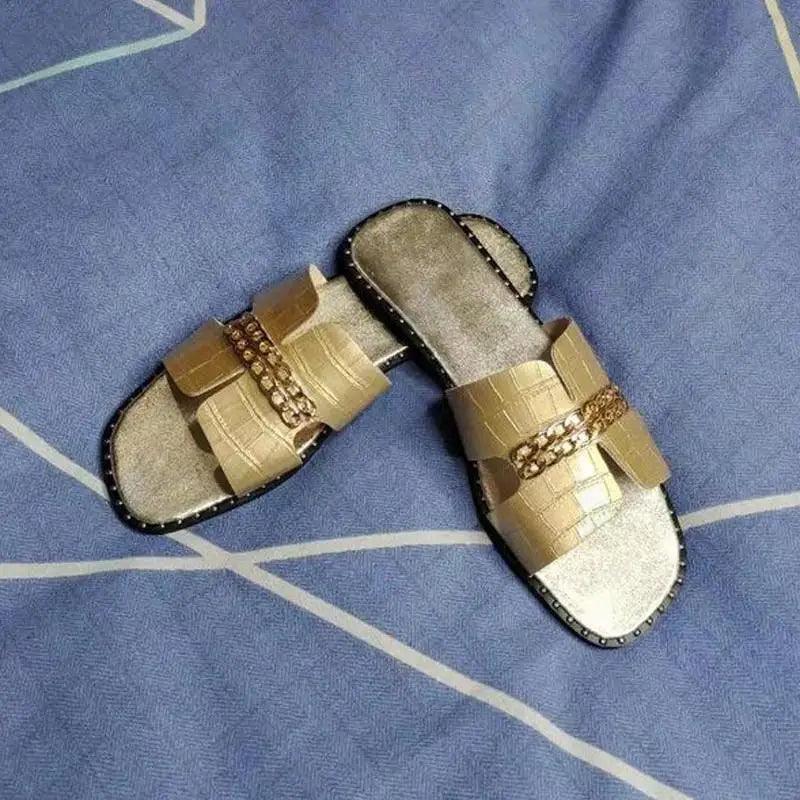 Elegant Black Women Chain Flip Flops Luxury Design  Sandal Women Outdoor Slippers Casual Style Sandals