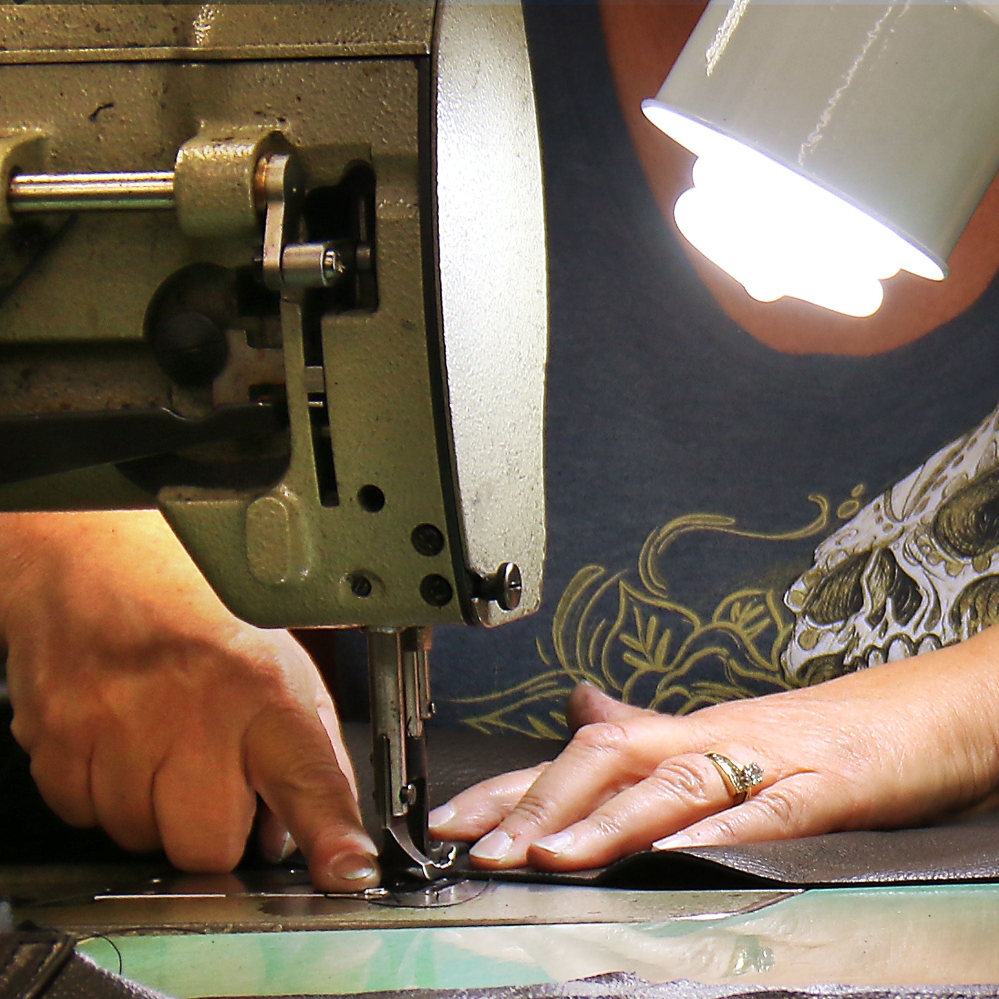 JKL5003 USA Made Ladies Clean Cut Leather Motorcycle Biker Jacket