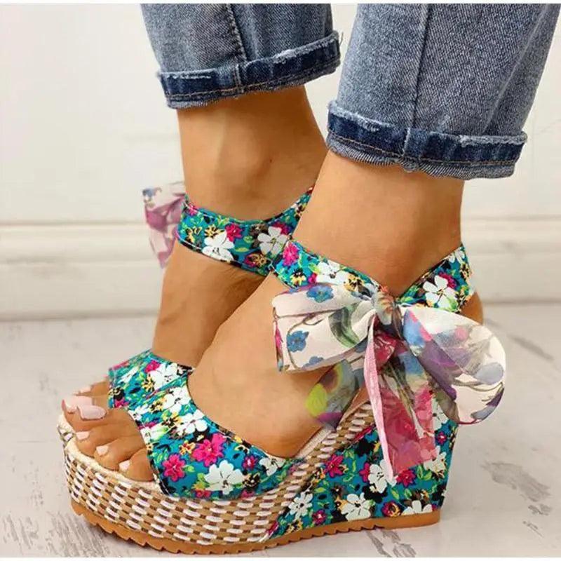 Fashion Women Sandals Luxury Design Elegant High Quality Materials Stylish Womens Summer Sandals