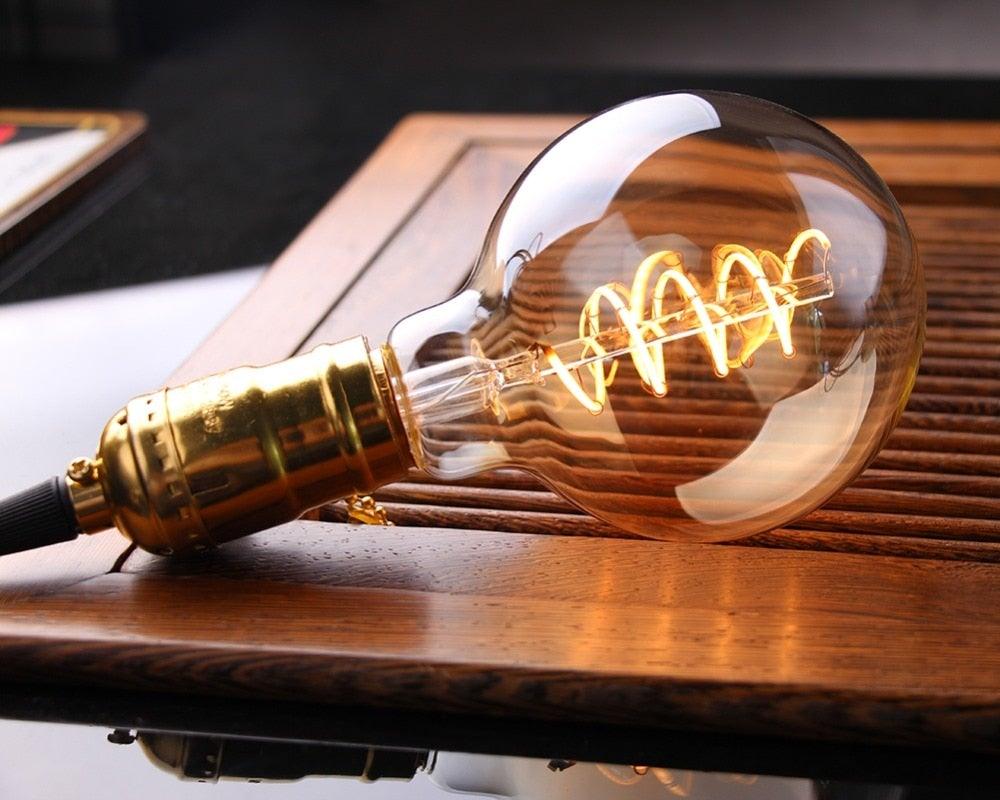New Retro LED Spiral Filament Light Bulb Vintage Decorative Lamps Dimmable Edison Lamp LED Flexible Spiral Filament Edison Bulbs Vintage Amber Glass Reading Bedroom Decoration