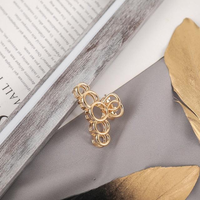 Women Fashion Hair Claw Korean Minimalist Style Geometric Metal Catch Clip Chic Barrettes Headwear High Quality Gorgeous Hair Accessories For Women