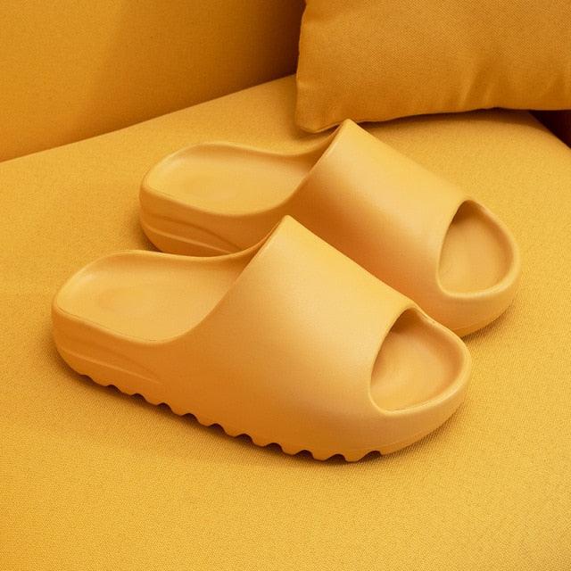 Women Platform Flat Slippers Outdoor Flip Flops Summer Beach Fashion Indoor Slippers Unisex Men Non-slip Slides Thick Sole Home House Cloud Cushion Sandals For Indoor And Outdoor